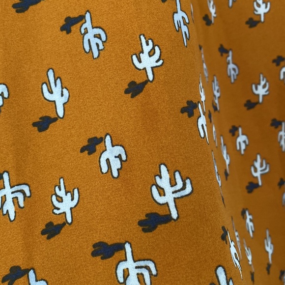 Love Fire Cactus Mustard Yellow Blouse - Picture 2 of 7